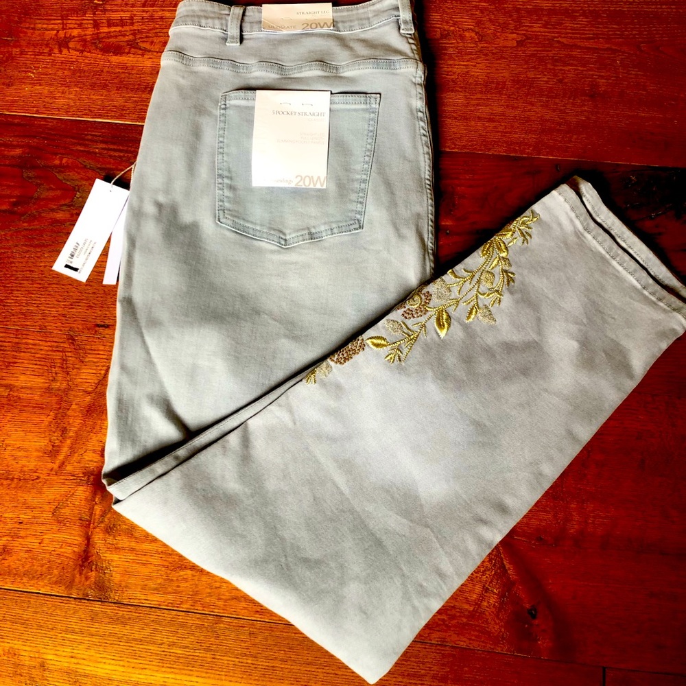 Soft Surroundings Ice Kissed Plus Size Straight Leg Jeans w/Gold Embellishment